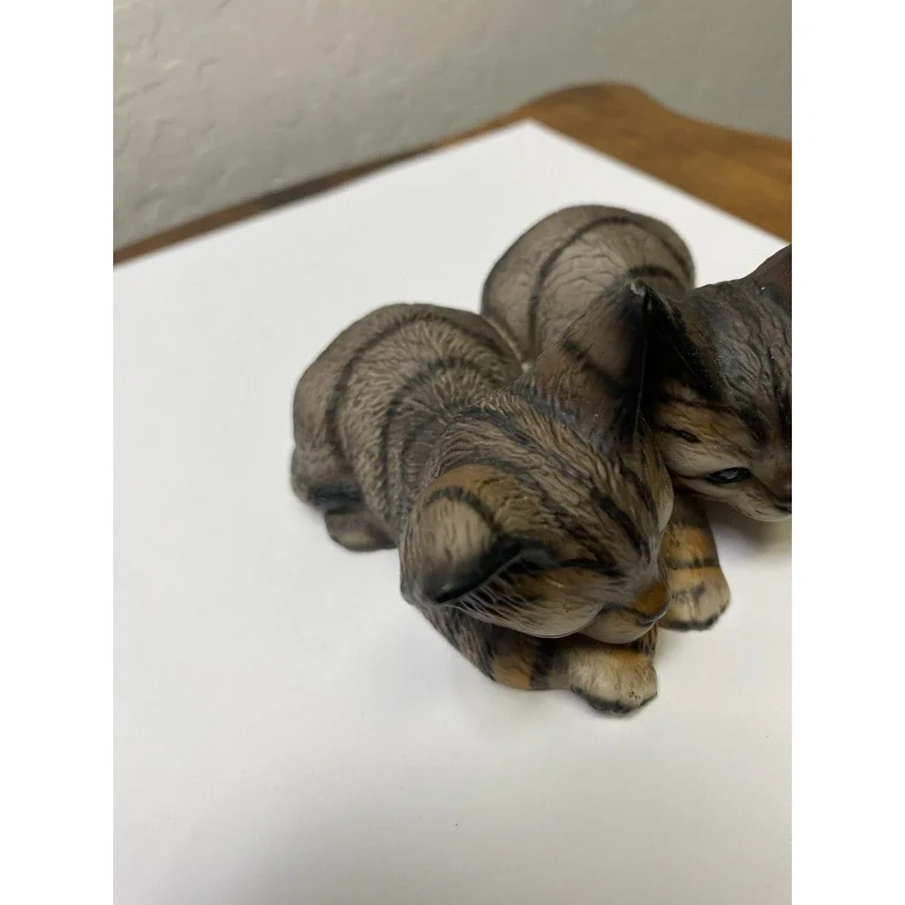 Vintage Harvey Knox Kingdom Double Tabby Kittens Figurine C0015 Japan Bisque